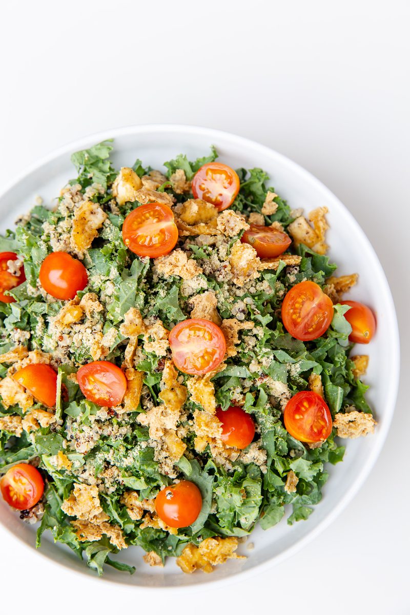 E+ROSE fresh kale salad